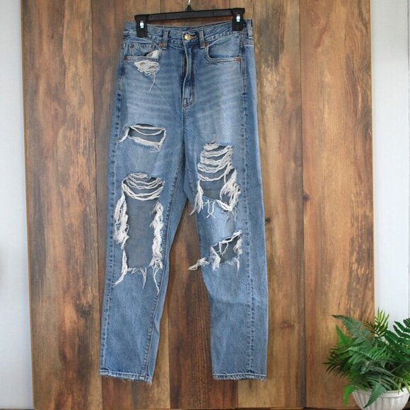 American Eagle Destroyed Highest Rise Mom Jean Jeans Size 2  -1226 - Picture 1 of 6